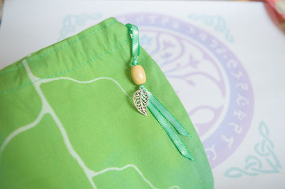 Bolsas de Folhas dos Reinos Verdejantes ~ Bolsa de puxar